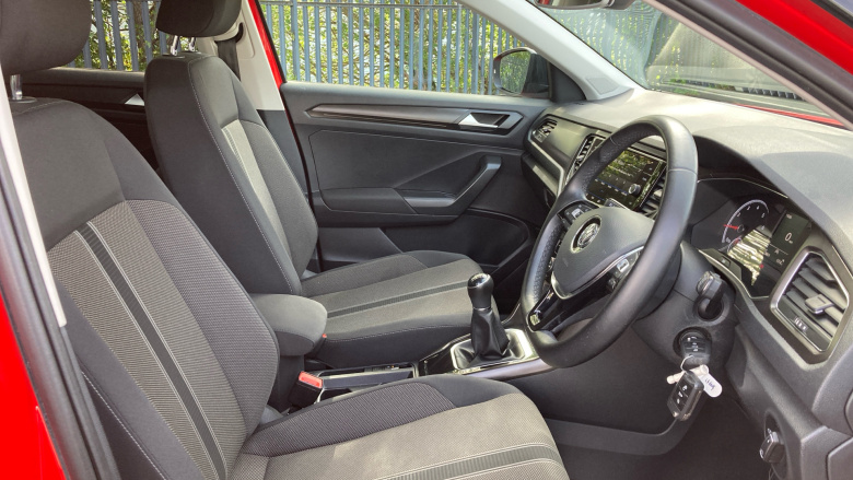 Volkswagen T-Roc 1.5 TSI EVO Design 5dr Petrol Hatchback